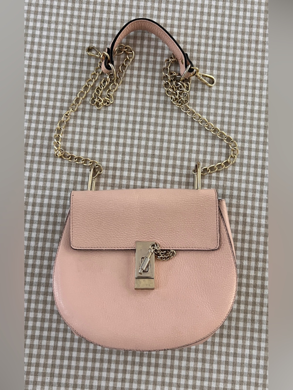 Vera Pelle Blush Pink Leather Crossbody with Gold Chain
